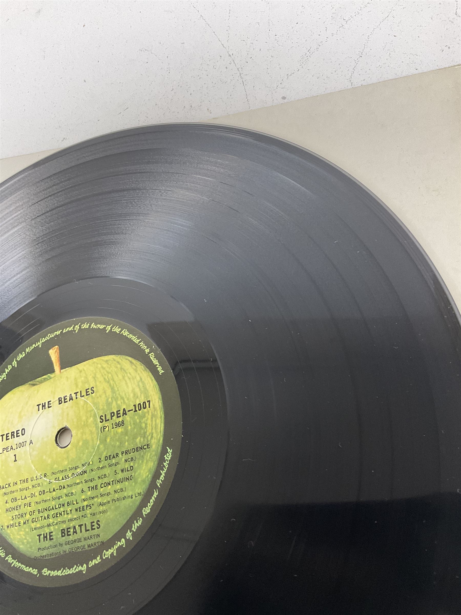 The Beatles White album vinyl record, with side opening gatefold sleeve, Apple Records, Stereo, SLPEA-1007 and 1008, YEX 710, 711 and 712