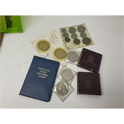 Great British and World coins, banknotes and miscellaneous items, including Queen Victoria bunhead pennies, other pre-decimal coinage, commemorative crowns, two Queen Elizabeth II 1990 five pound coins,  King George VI 1951 Festival of Britain crown, United States of America one dollar notes, various trade cards etc