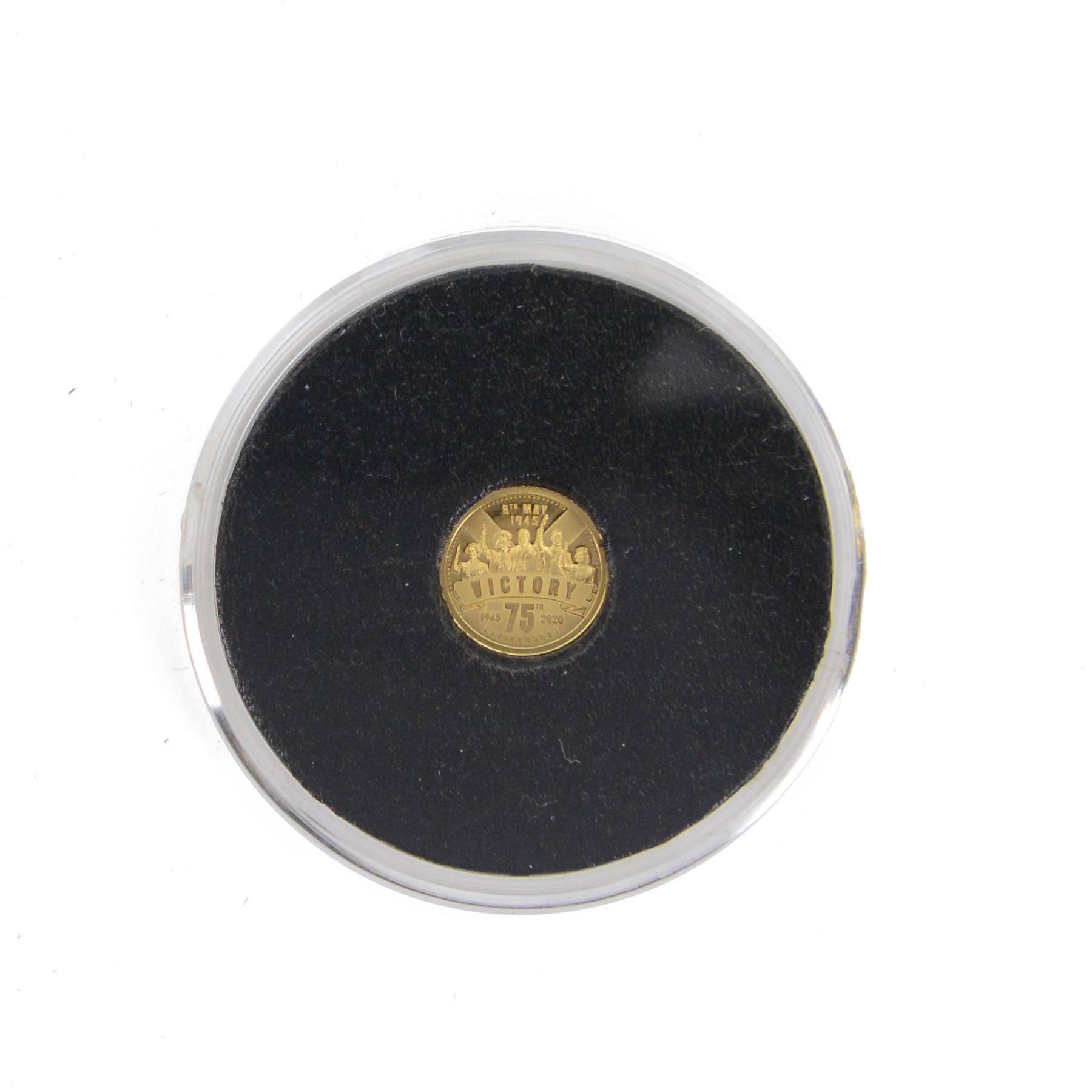 Queen Elizabeth II Solomon Islands 2020 'VE Day' gold proof ten dollar coin, encapsulated with certificate, and Queen Elizabeth II Alderney 2019 ‘50th Anniversary Concorde’ 9ct gold one pound coin cover, cased in Jubilee Mint folder with certificate