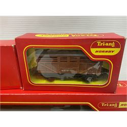 Tri-ang/Hornby '00' gauge - Princess Class 4-6-2 locomotive 'Princess Elizabeth' No.46201 with tender; Battle Space Turbo Car, boxed; four passenger coaches, buffet car, track cleaning car and eight wagons, all boxed; and various other accessories