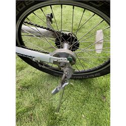 Hoper foldable electric bike, charger and manual, 7 speed with back suspension  - THIS LOT IS TO BE COLLECTED BY APPOINTMENT FROM DUGGLEBY STORAGE, GREAT HILL, EASTFIELD, SCARBOROUGH, YO11 3TX