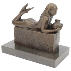 Bronze Aquarius figure, modelled as a nu