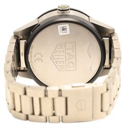 Tag Heuer Connected Modular gentleman's titanium wristwatch, Ref. SBF8A8001, on stainless steel bracelet with fold-over clasp, boxed