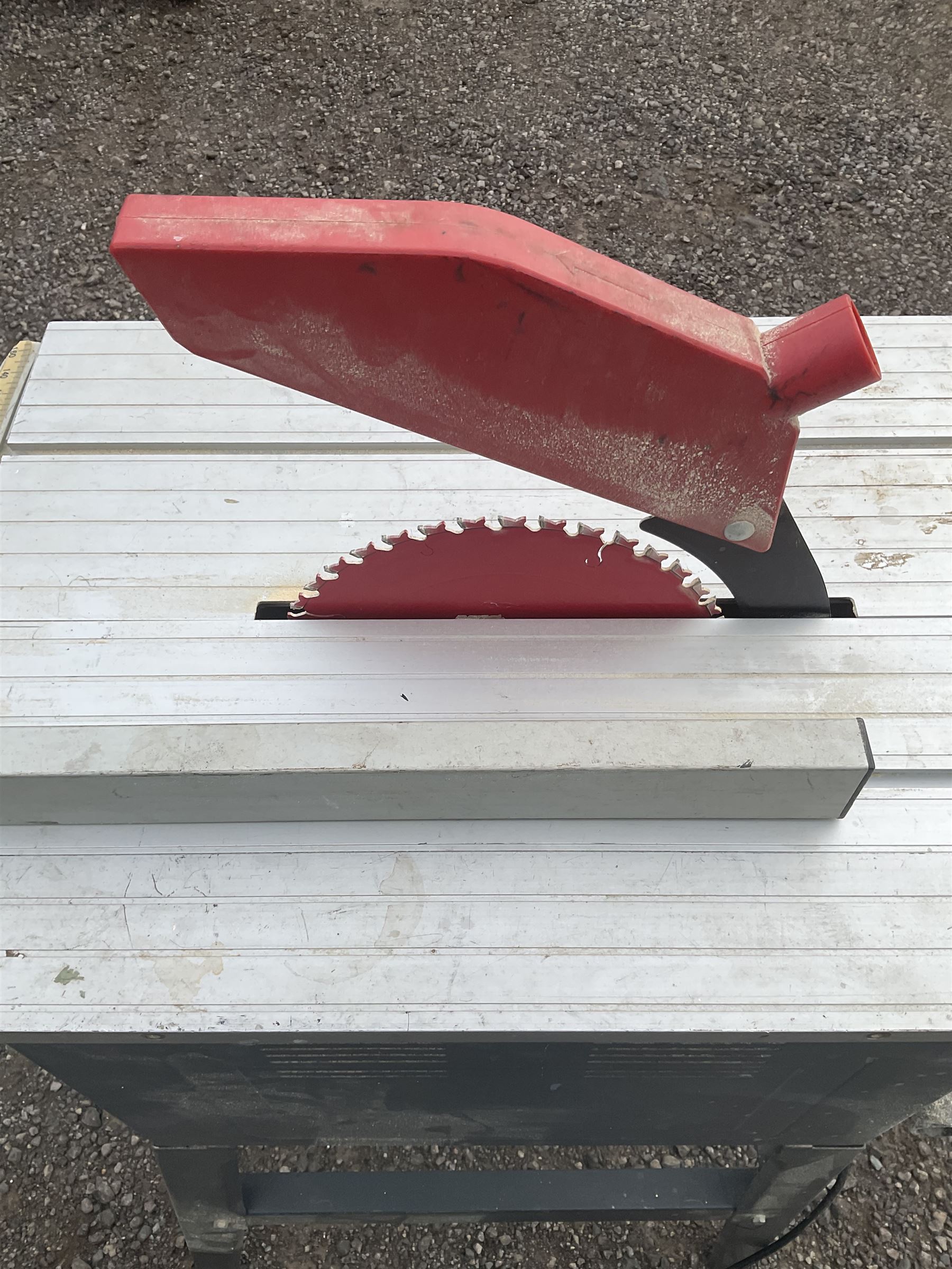 Performance table saw - THIS LOT IS TO BE COLLECTED BY APPOINTMENT FROM DUGGLEBY STORAGE, GREAT HILL, EASTFIELD, SCARBOROUGH, YO11 3TX