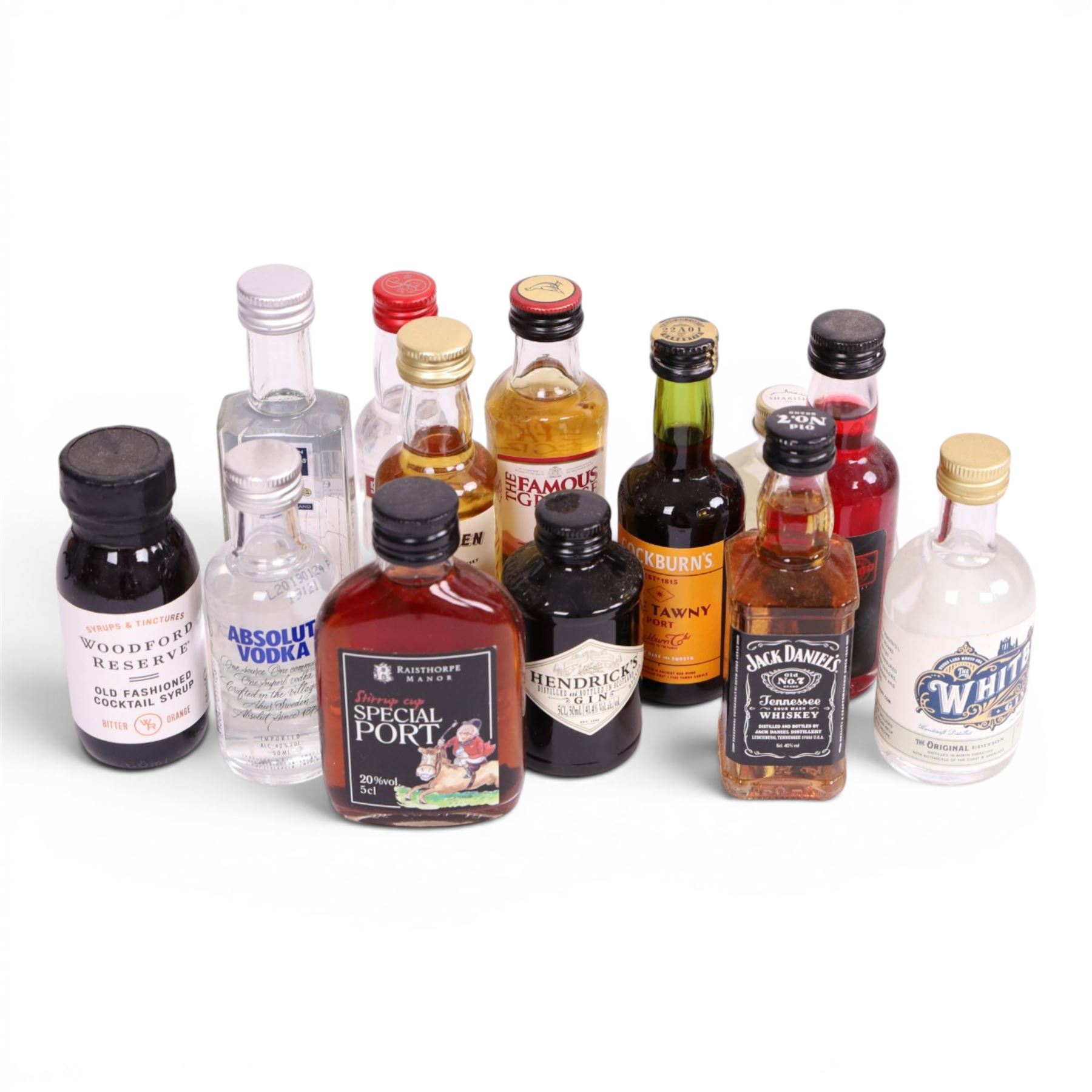 Mixed alcohol, including Monkey Shoulder, blended scotch whisky, Woodford Reserve, Kentucky bourbon whiskey, Cockburn's Special reserve port etc, together with a selection of miniatures, various contents and proof 