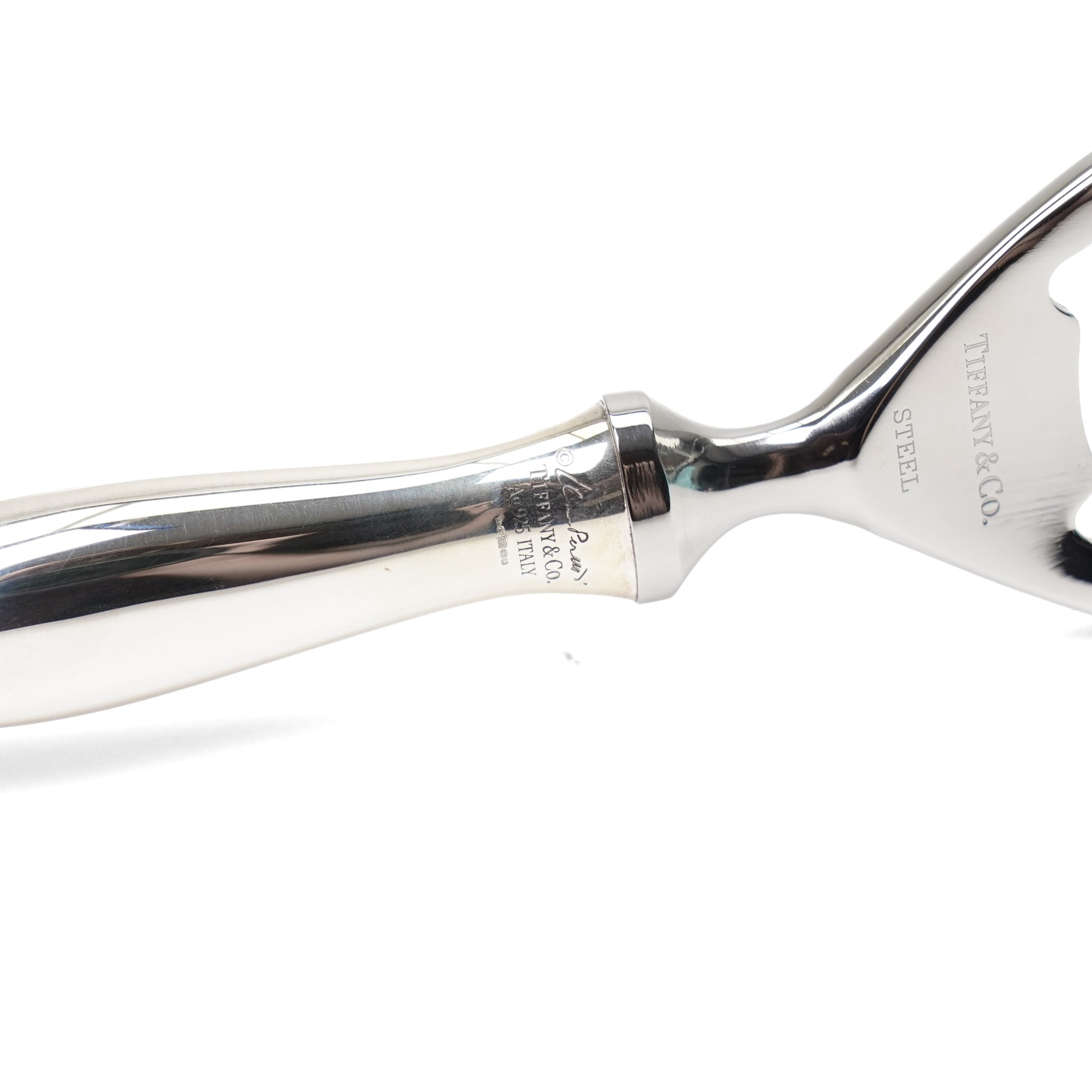 Tiffany & Co. silver-handled Padova pattern bottle opener, hallmarked, designed by Elsa Peretti, with dust bag and presentation box, L14.5cm