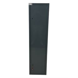 Mountain & Sowden Ltd - painted grey steel construction with single door secured by 7 lever lock, interior fitted with green felt-lined barrel rest, fixed shelf