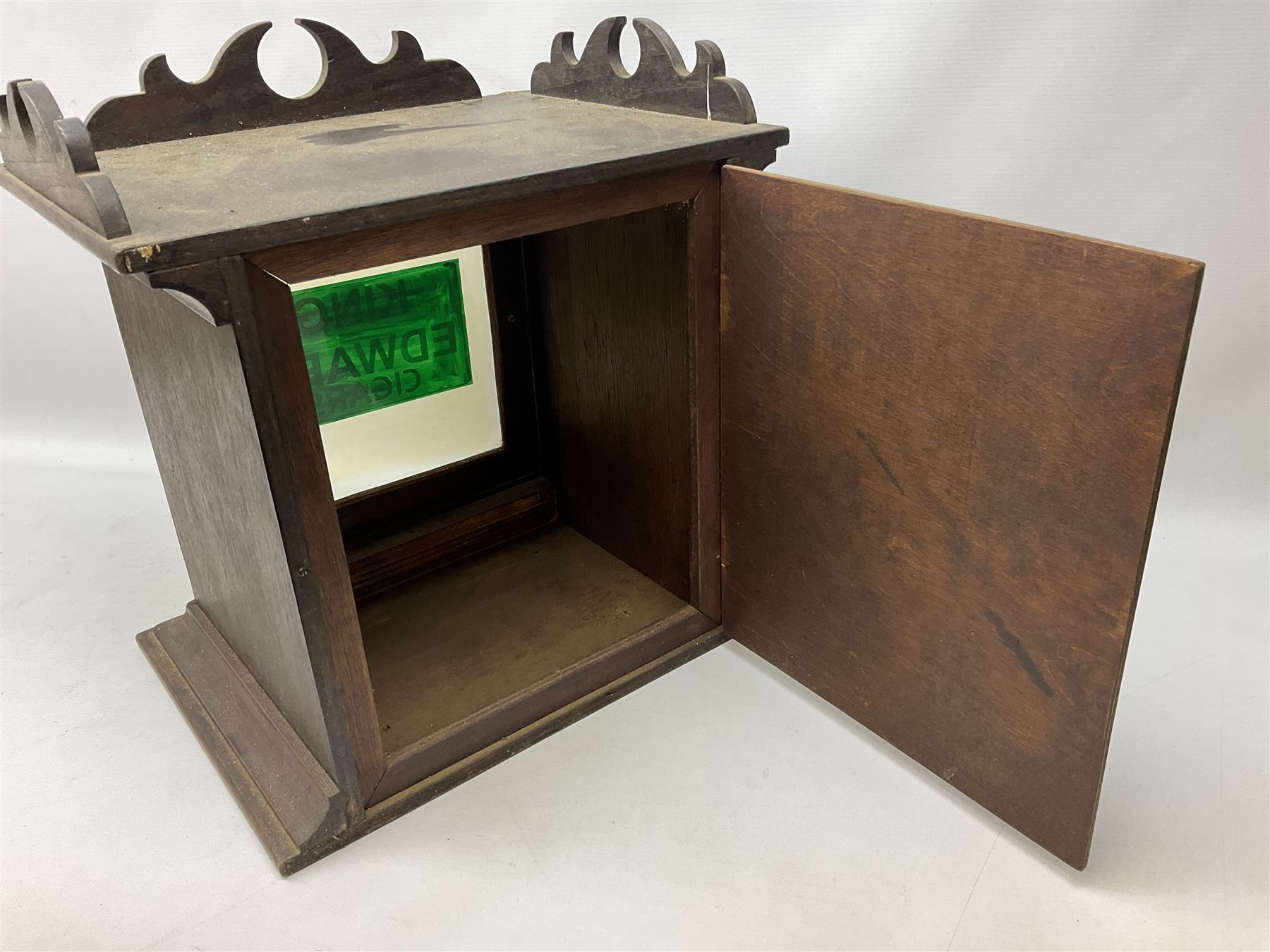 King Edward cigars countertop display advertising cabinet, with 'King Edwards Cigars' upon the glass and back opening door, H45cm, L42cm