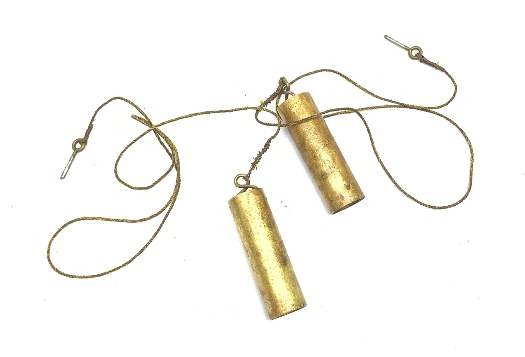 19th century mahogany cased Magneto type electric shock therapy machine with Improved Magnetic Indicator to the lid, L26cm  