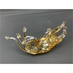 Swarovski Crystal lioness and cub, Akili, adult H7cm