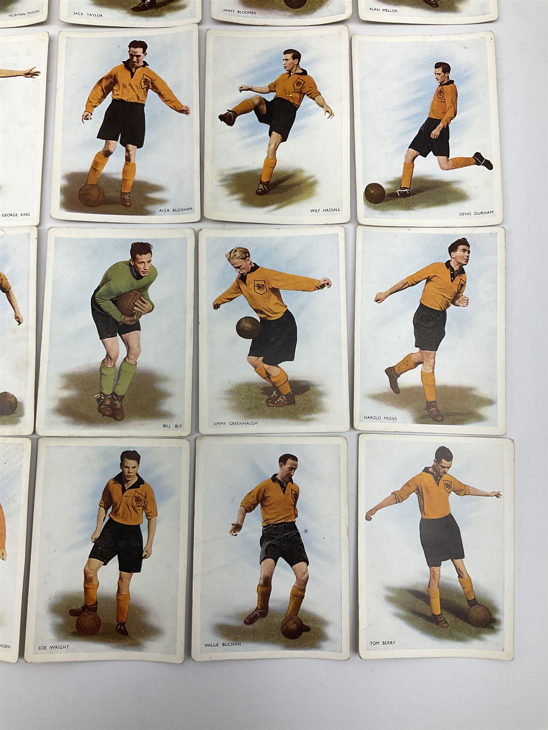 Football - Hull City - set of twenty trade cards 1950s including Raich Carter, Bill Bly etc