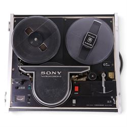 Sony CVC-2100 ACE video camera, CVF-4CE electronic viewfinder and CV-2100 ACE videocorder