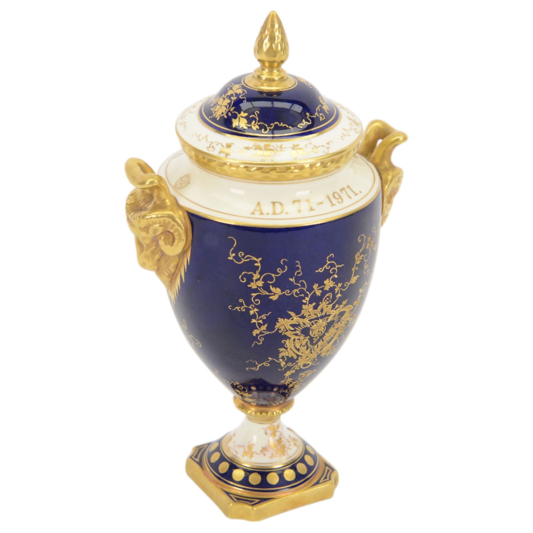 Coalport pedestal vase and cover, of ovoid form, painted by P Gosling, The City of York, commissioned by Mulberry Hall to Commemorate The 1000th Anniversary of the Founding of the City of York, printed mark beneath, H26cm