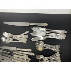 Gee & Holmes Ltd Elizabethan pattern part canteen of silver plated cutlery, stamped GH Heritage Plate