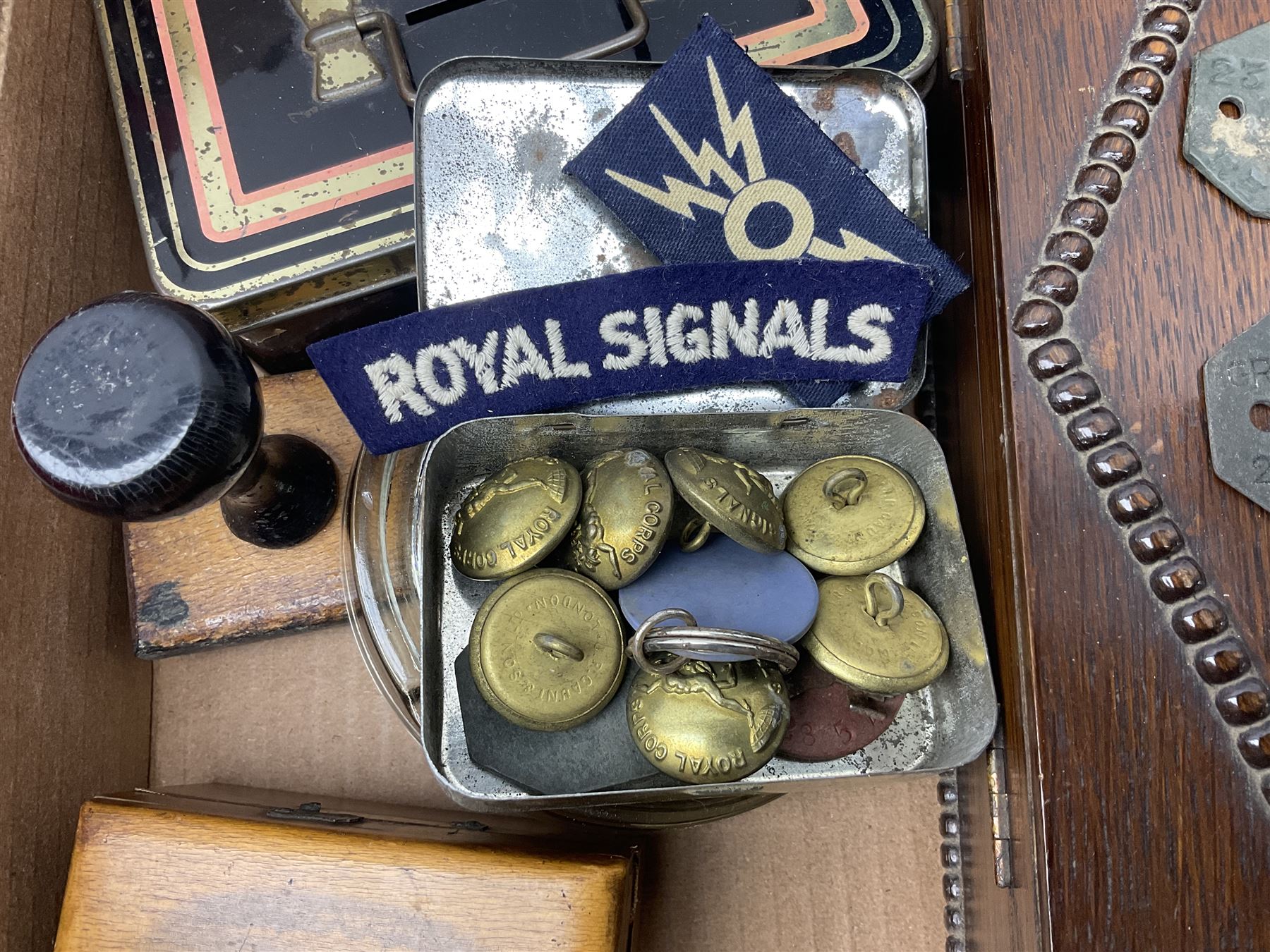 20th century brass perpetual desk calendar of triangular form, together with Mauchlin ware box (a/f), olive wood box, box with beaded decoration, other treen etc, Lesney Model of Yesteryear ashtray limited edition 1911 Renault and another similar, Royal Signals Corps buttons, motor ephemera, other misc 