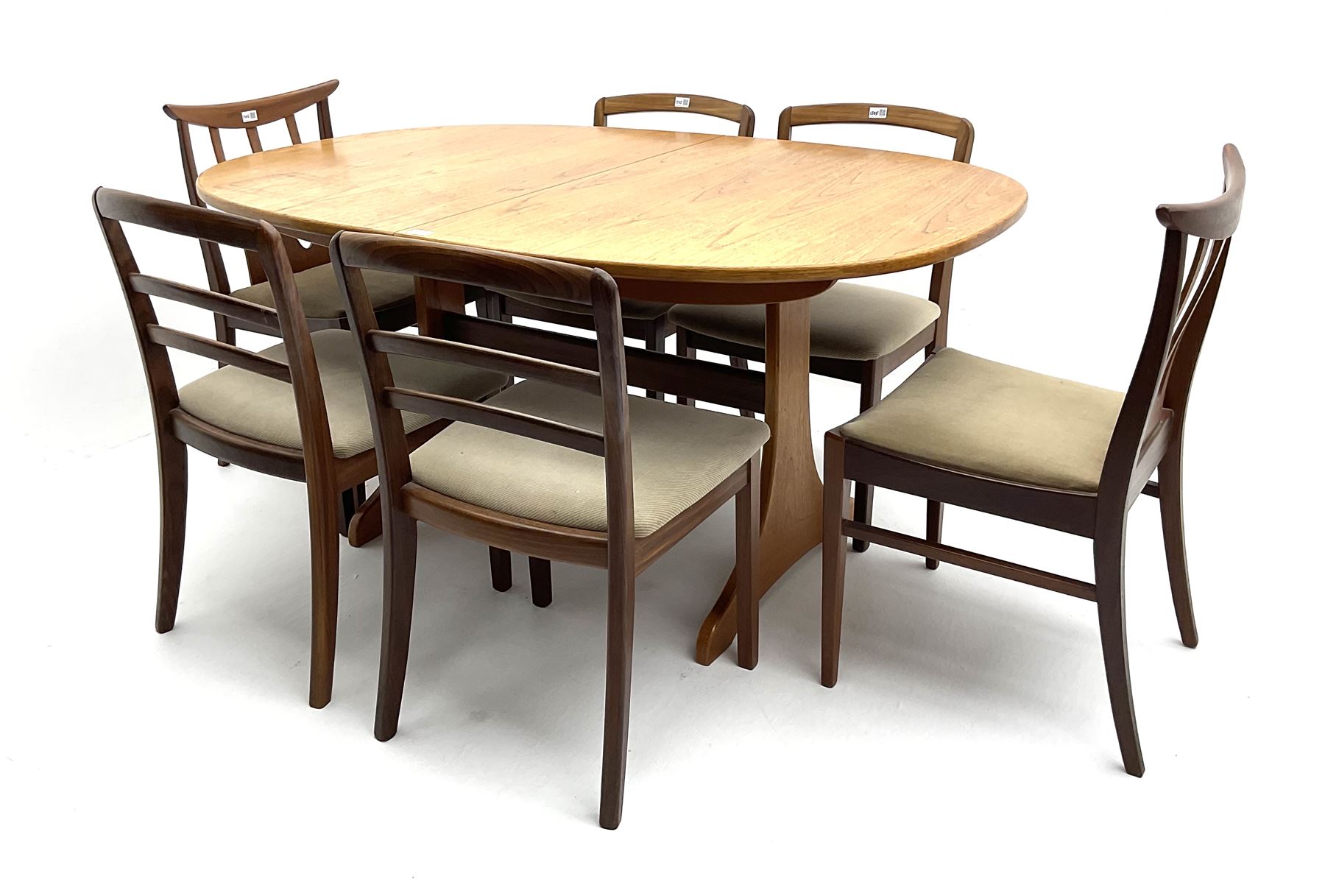 Gplan Teak extending dining table, shaped supports and stretcher