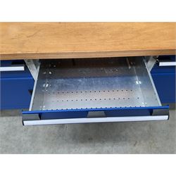 Bott cubio storage workbench, five drawers and two cupboards, single vice