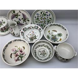 Portmeirion 'The Botanic Garden' pattern ceramics, to include two tiered cake stand, wash basin and jug, three three large bowls, measuring jug, trinket dishes etc (18)