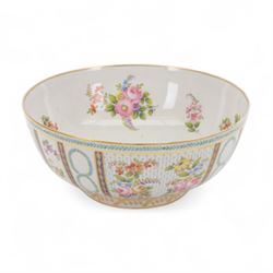 Late 19th century Continental porcelain bowl, painted in the manner of Dresden and decorat...
