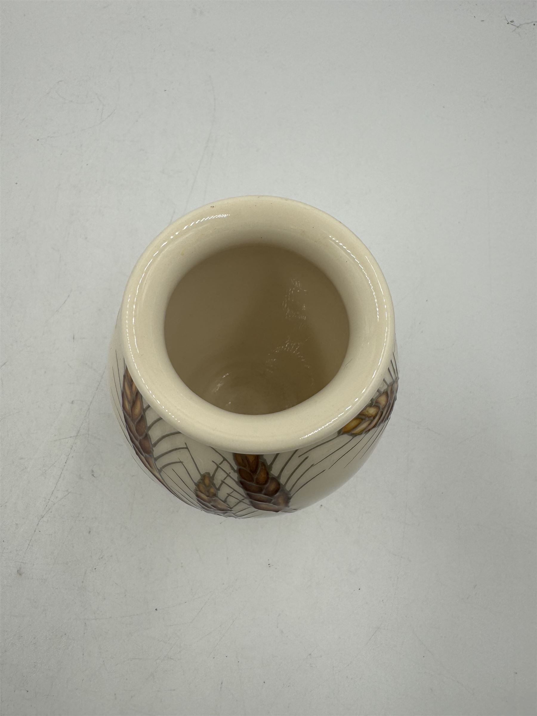 Moorcroft vase, decorated in Harvest Poppy pattern on white ground, H14cm
