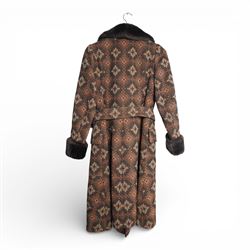 Mink coat, 1970s lamb fur trimmed coat, suede coat and Tom Bawker cream coat, and two pairs of ladies shoes approx size 8 (6)