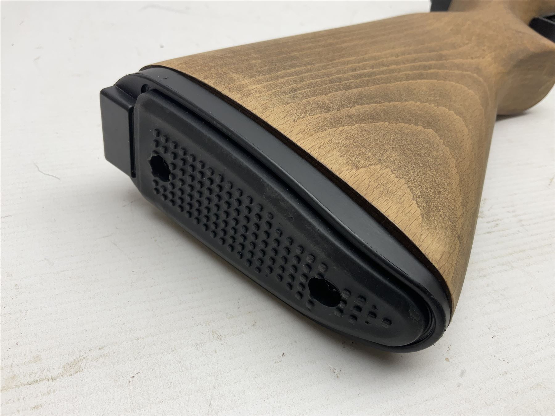 Springfield Armory M1A .22 cal. air rifle with under-lever action and wooden stock; serial no.6300, L116cm overall; in original cardboard box  NB: AGE RESTRICTIONS APPLY TO THE PURCHASE OF AIR WEAPONS.