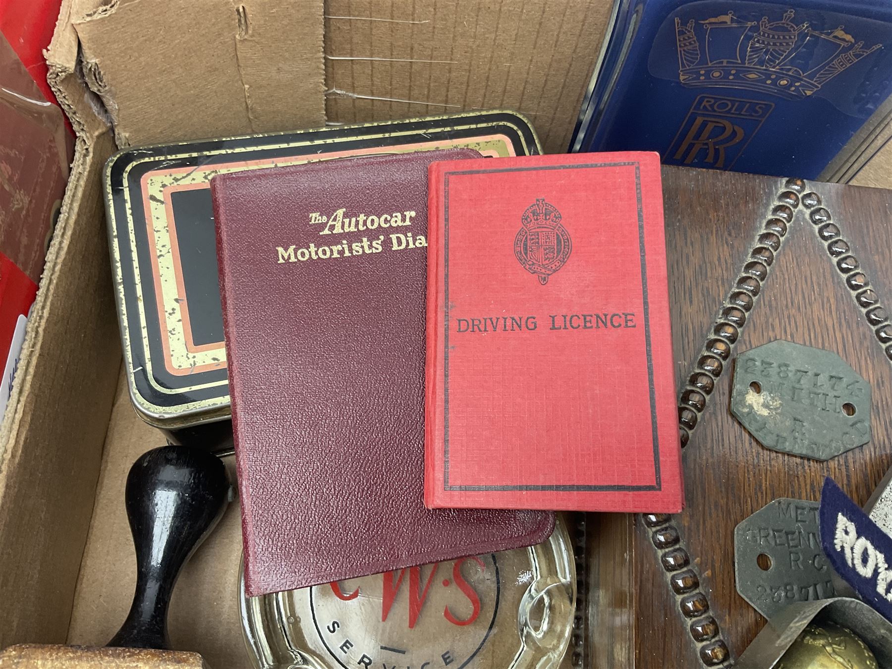 20th century brass perpetual desk calendar of triangular form, together with Mauchlin ware box (a/f), olive wood box, box with beaded decoration, other treen etc, Lesney Model of Yesteryear ashtray limited edition 1911 Renault and another similar, Royal Signals Corps buttons, motor ephemera, other misc 