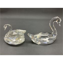 Fourteen Swarovski Crystal bird figures, to include toucan, mandarin duck, swans, parrot, cranes etc 