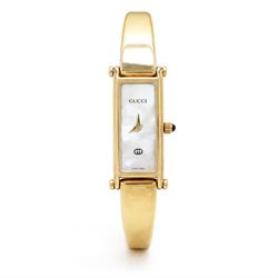 Gucci ladies gilt quartz wristwatch, Ref. 1500, with mother of pearl dial, boxed