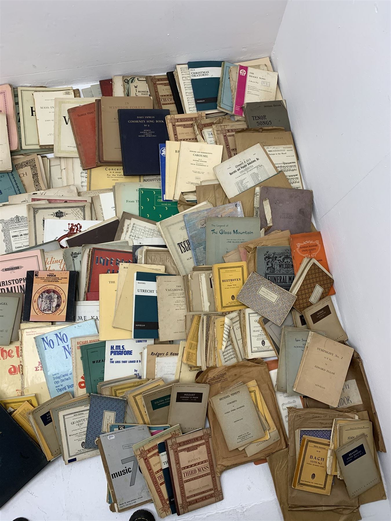 Steinway & Sons - late 19th century figured walnut upright piano, iron framed and overstrung, model no. 56174 circa. 1886, W154cm, H137cm, D70cm, together with a quantity of sheet music