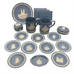 Quantity of Wedgwood Jasperware to include small dishes, lidded boxes and two mugs