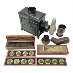 Tinplate magic lantern with two boxes of slides 'magic lantern slides Bilder zu lantern magica vues sur verre four lanternes magiques series 1 and 2' 