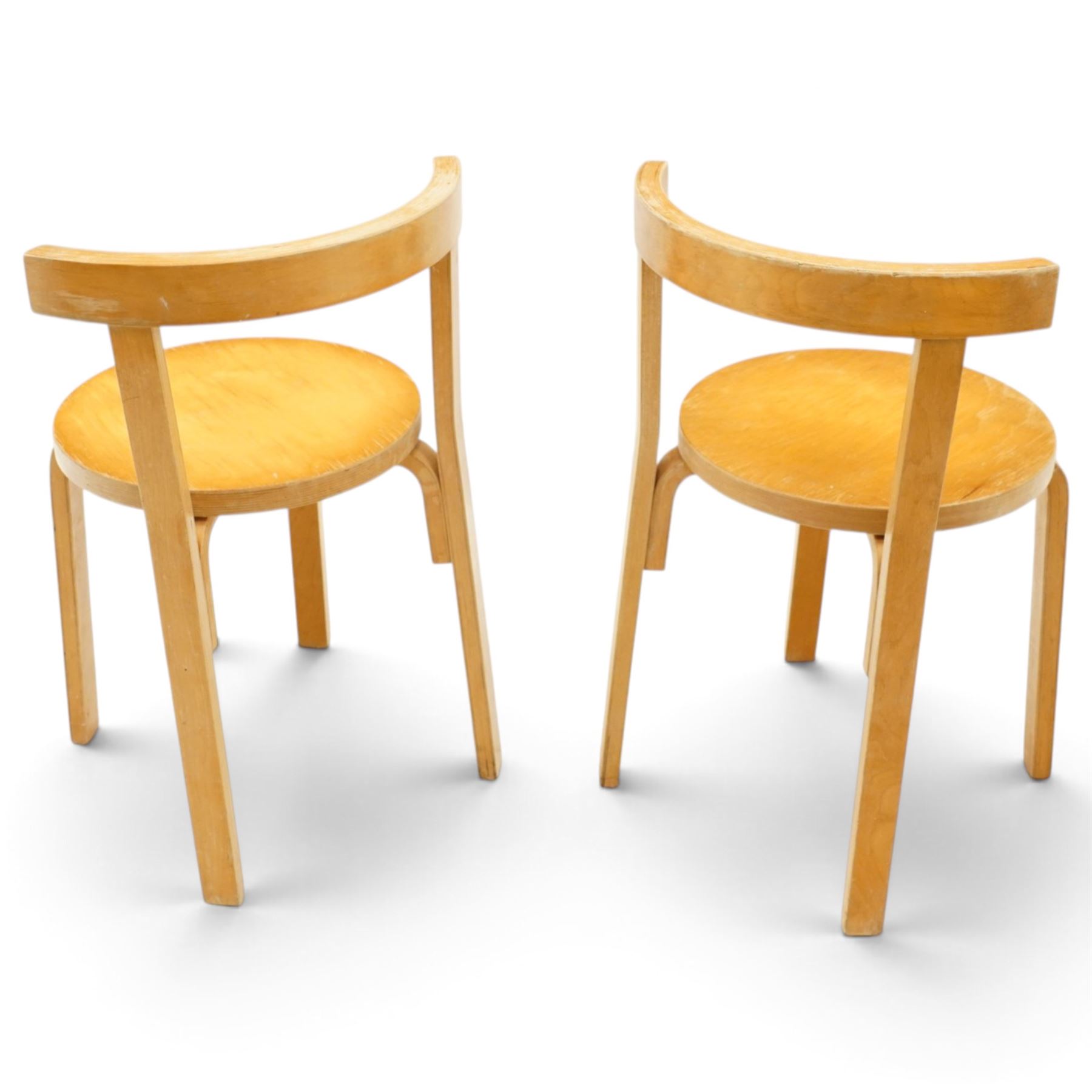 Alvar Aalto (Finnish 1898-1976) for Artek, distributed by Finmar - pair of model 68 chair, of bentwood construction