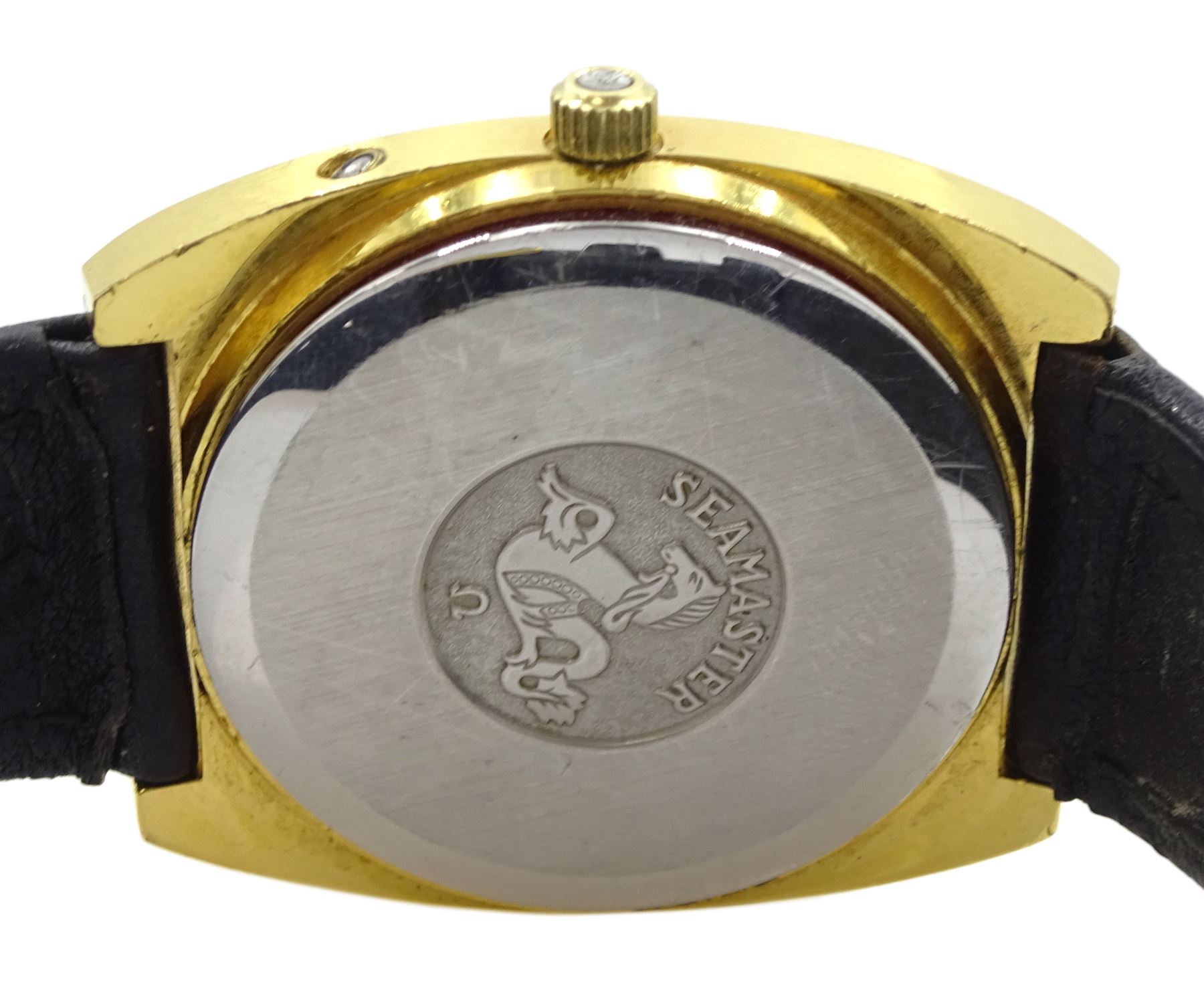 Omega Seamaster gentleman's gold-plated quartz wristwatch, Cal. 1345, on black leather strap with original buckle