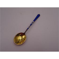 Set of six Danish silver-gilt blue enamel demitasse spoons with crown finials and together with an individually boxed example, all by Egon Lauridsen, stamped ELA Denmark Sterling 925S, both in fitted cases