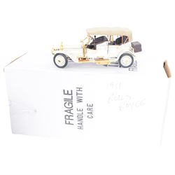 Five Franklin Mint 1:24 scale model cars, comprising 1935 Mercedes Benz 770K, 1912 Packard Victoria Model 1-48, 1930 Bugatti Royale Coupe Napoleon, 1929 Bentley 4.5 Litre Blower and 1934 Packard Convertible Sedan, all in original packaging with certificates