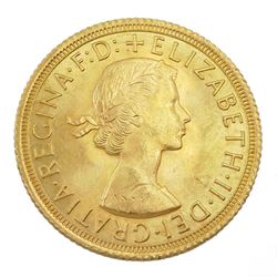 Queen Elizabeth II 1963 gold full sovereign coin 