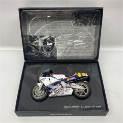 Minichamps Classic Bike Series 1:12 scale die-cast model - Honda NSR500 Eddie Lawson GP1989; boxed