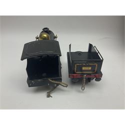 Hornby ‘0’ gauge - No. 0 Goods Set box containing clockwork LNER 0-4-0 locomotive with matching tender no.2710 in black and gold, originally from the No. 1 Goods Set; with NE open wagon, quantity of track, track clips, buffer and key 