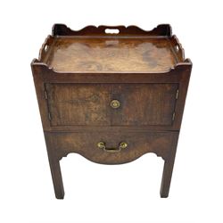George III mahogany night cabinet commode, shaped tray top pierced with handles, double cupboard over pull-out base with basin aperture, on moulded square tapered supports 