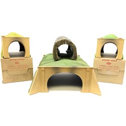 Hornby Dublo - two 5091 Single Track tunnels, both boxed; matching large Double Track tunnel; and pre-war wood and card long tunnel, both unboxed (4)