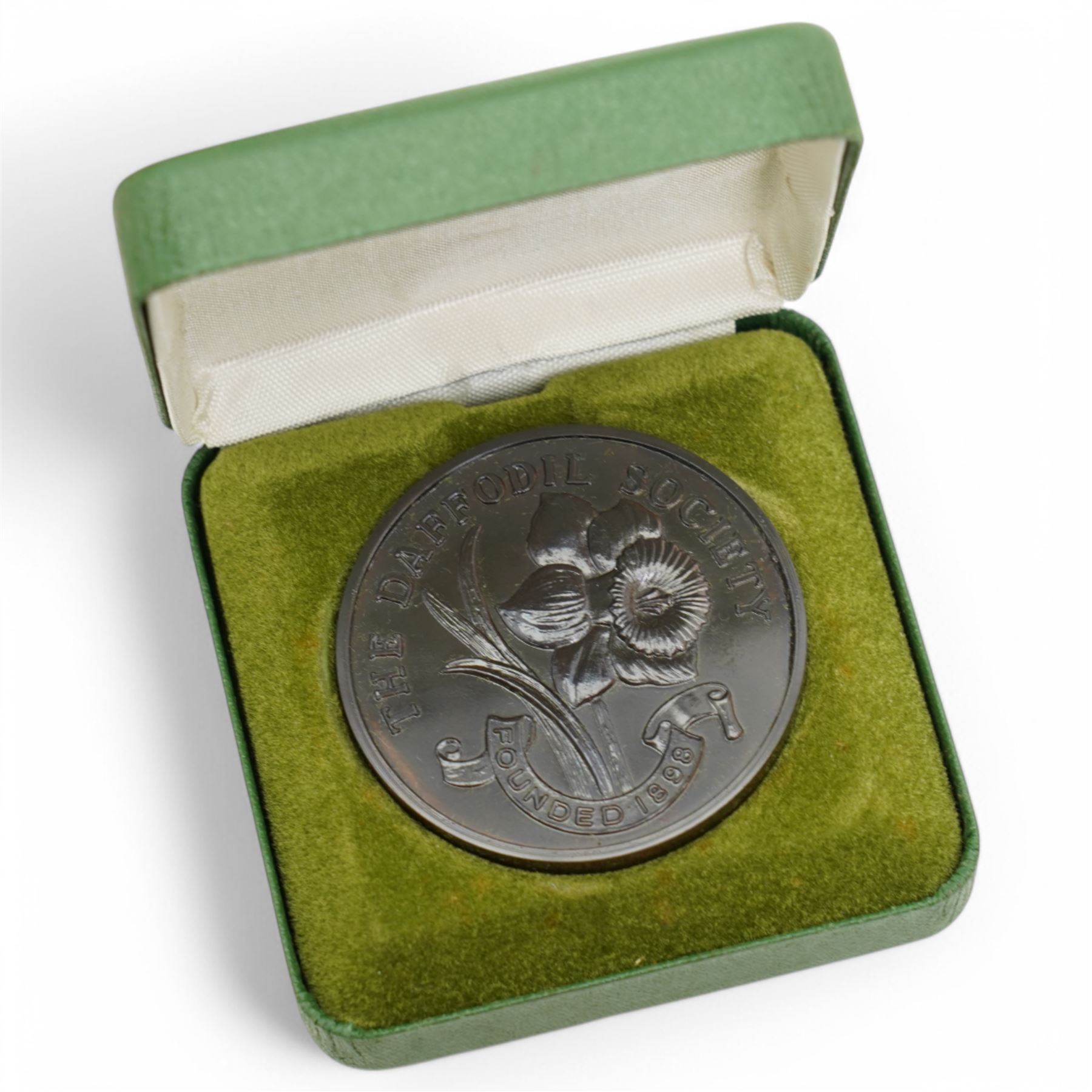 Collection of approx seventy R.H.S., Daffodil Society and other horticultural medals awarded to D & J.W. Blanchard, mostly boxed 