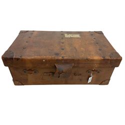 Large early 20th century leather travelling trunk, stamped Sole Leather