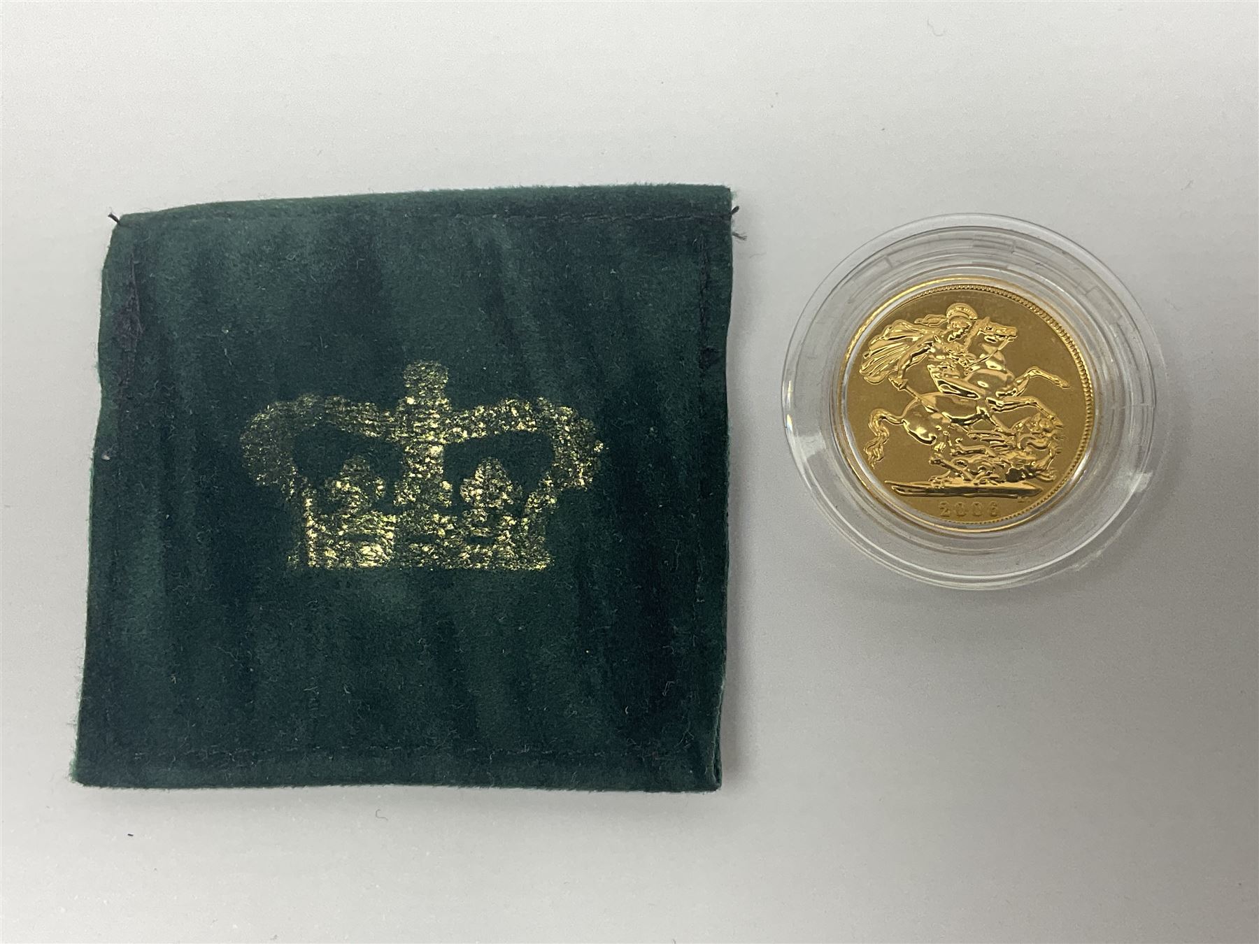 Queen Elizabeth II 2006 gold full sovereign coin