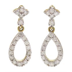 9ct gold openwork diamond pendant stud earrings, stamped 375