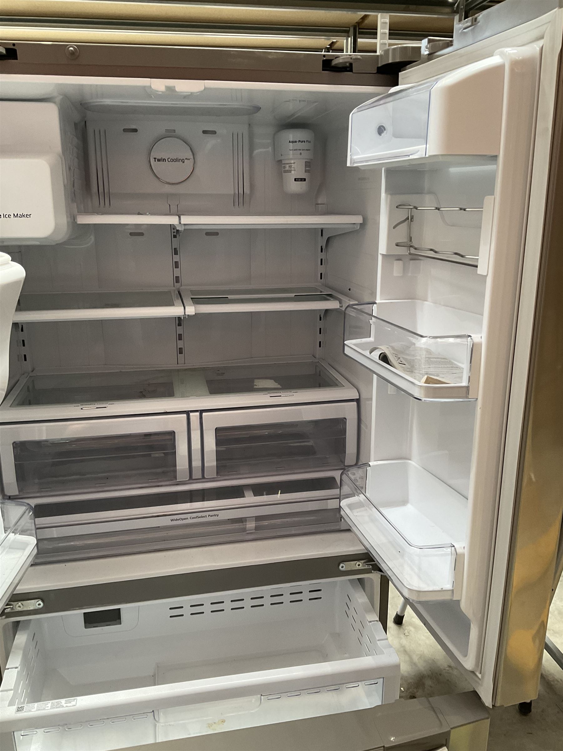 Samsung RFG23UERS American style fridge freezer with ice maker, humidity control and water dispenser  - THIS LOT IS TO BE COLLECTED BY APPOINTMENT FROM DUGGLEBY STORAGE, GREAT HILL, EASTFIELD, SCARBOROUGH, YO11 3TX