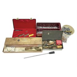 Assorted gun cleaning equipment including .303 brass oil bottle and boxed Webley Cleaning Kit etc; together with quantity of various calibre bullets for reloading 