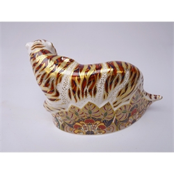  Large Royal Crown Derby Bengal Tiger paperweight dated 1996, gold stopper, L22cm   