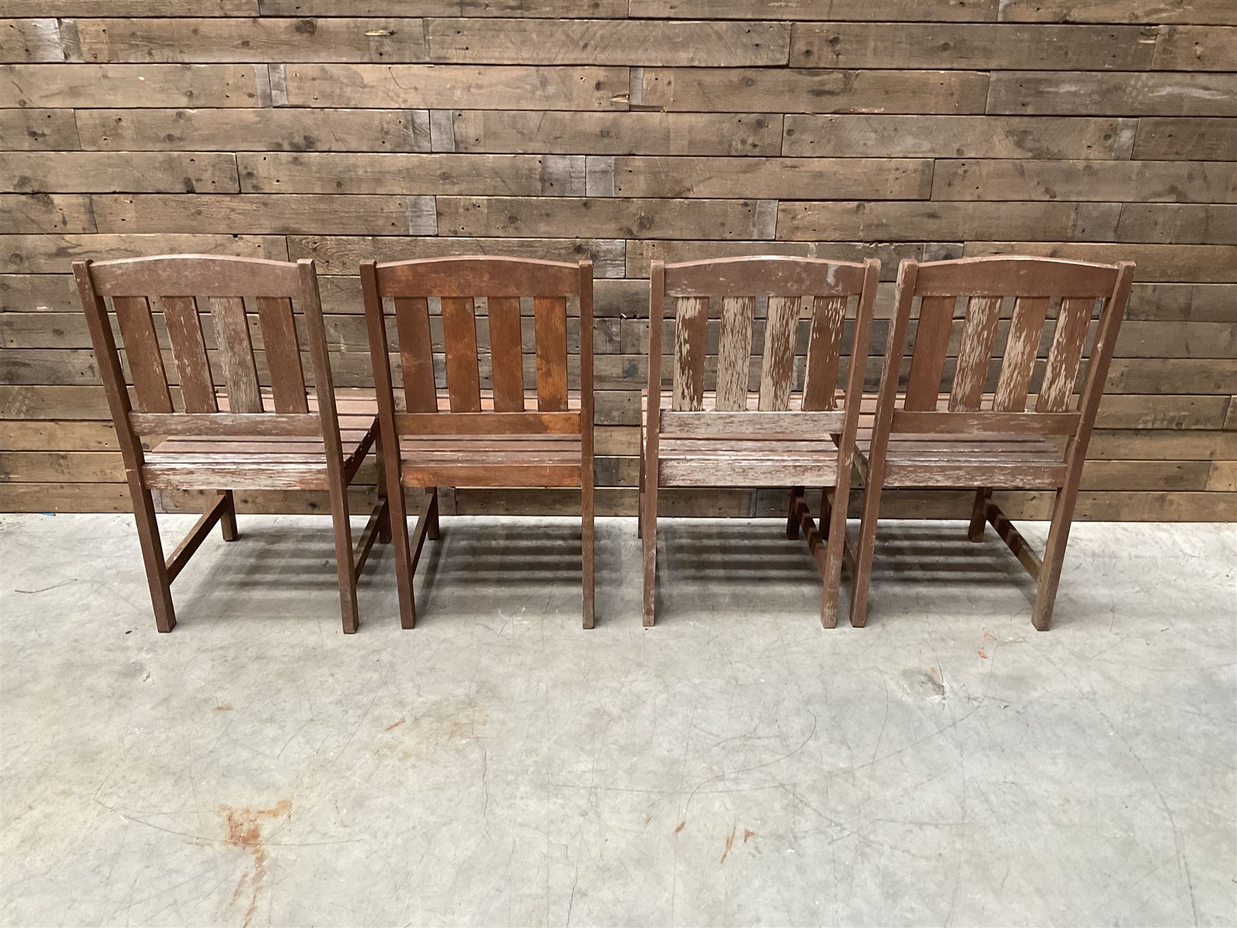 Set of 4 wooden garden chairs