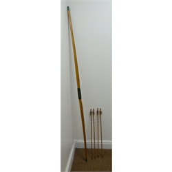  Slazenger long bow and four metal tipped fletched arrows L175cm  